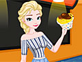 Принцессы Диснея: Эльза готовит рулеты из мороженого